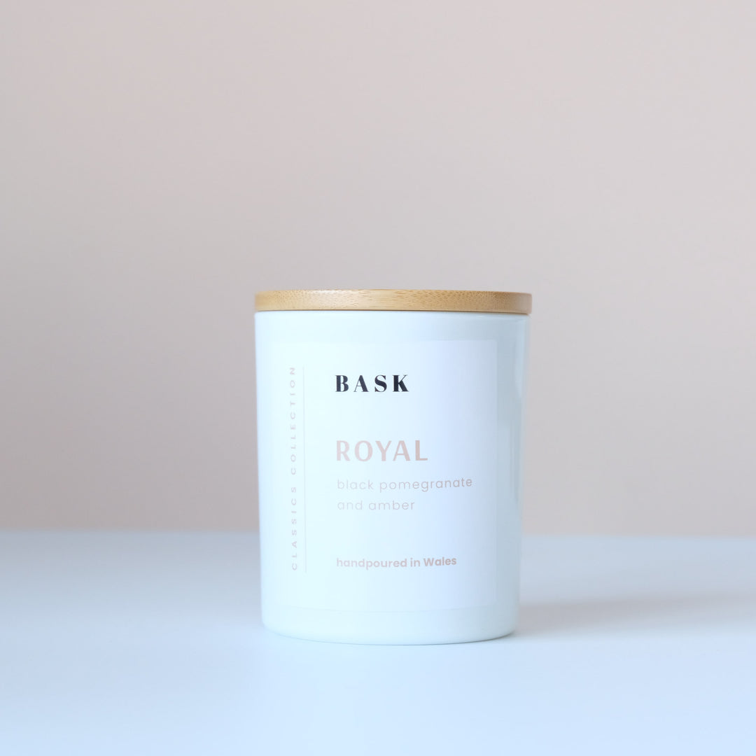 Royal Soy Candle | Black Pomegranate and Amber