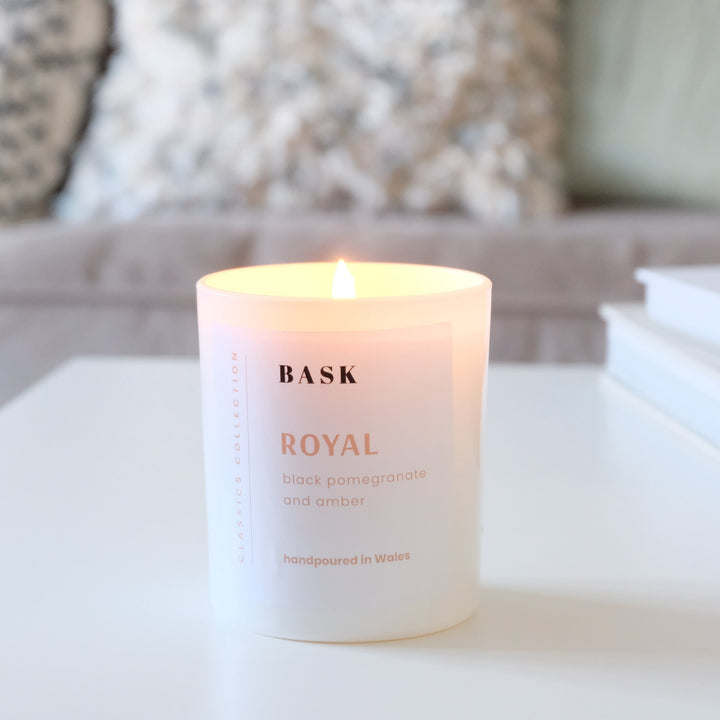 Royal Soy Candle | Black Pomegranate and Amber